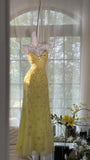 Chic Yellow Bodycon Lace Party Dresses V-neck Spaghetti Straps Prom Evening HZ0307