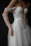 High Quality White Bridal Dresses Off The Shoulder Appliques Wedding HZ0307
