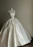 Ivory Lace Satin Wedding Gown Appliques Bridal Party HZ0307