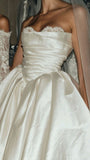 Ivory A-line Wedding Dresses Pleated Lace Bridal HZ0307