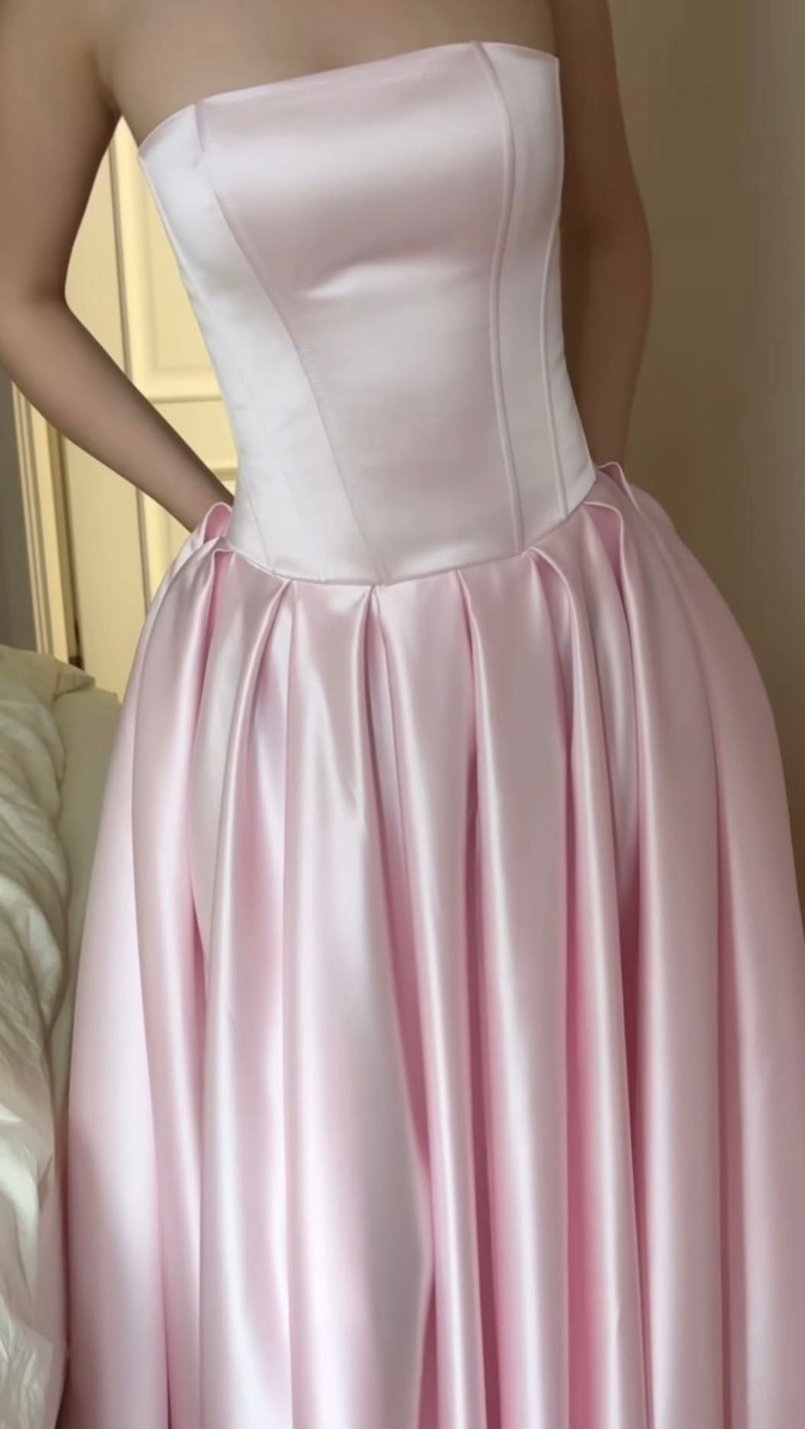 Light Pink Prom Dresses Strapless Evening Dress A-Line Party Dress Satin Formal HZ0307