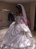 White Beaded Vintage Wedding Dress - Off Shoulder A-Line Bridal HZ0307