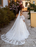 Romantic White Tulle Appliques Wedding HZ0307