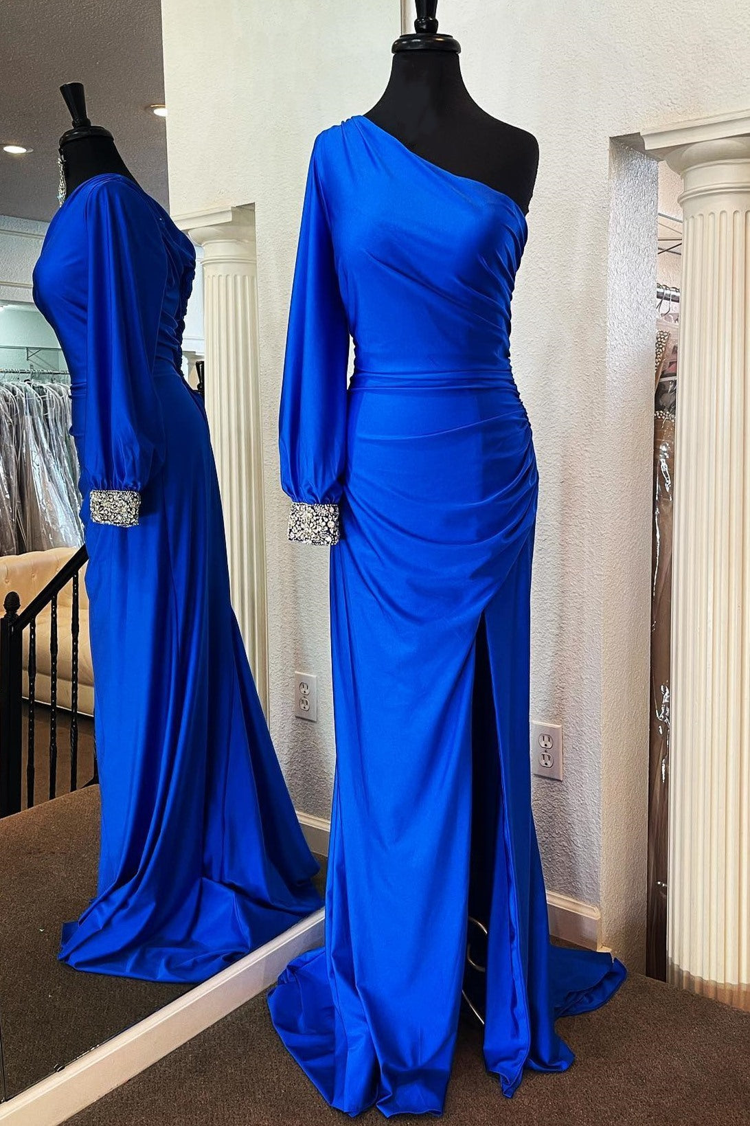Sexy One Shoulder Long Sleeve Royal Blue Mermaid Party HZ0307