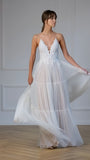 Spaghetti Straps White V-Neck Wedding Gown Applique Tulle Bridal Dress, HZ0307