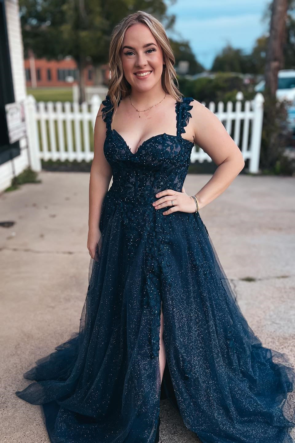 Dark Navy Appliques A-line Long Formal HZ0307